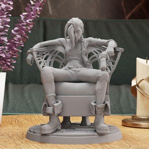 Jinx Figurine Statue - Arcane Figure, LoL | League of Legends Champion, chaotic marksman, iconic troublemaker room decoration