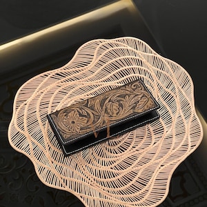 Portefeuille en cuir de vachette repoussé fait main de qualité supérieure, idéal pour un cadeau sac à main cowboy à la fois pour homme et femme, cadeau de Noël, style portefeuille