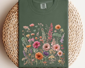 Boho Cottagecore Tshirt, Botanical Floral Tee, Vintage Pressed Flowers Shirt, Wildflowers Shirt, Fairycore Gift Garden Lover Tees