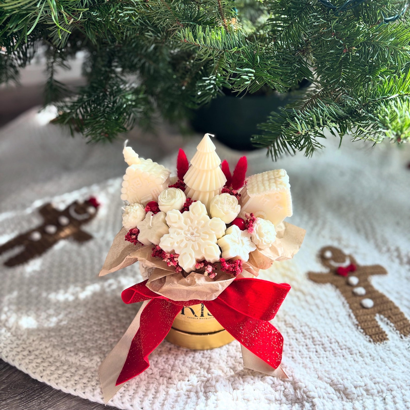 Christmas Candle Bouquet: Handmade Soy Wax Flower Box Gift - Etsy