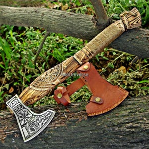 Custom Handmade Carbon steel Viking Axe, Viking gift for him, Birthday gift, Wedding gift, gift for dad, gift for boyfriend.