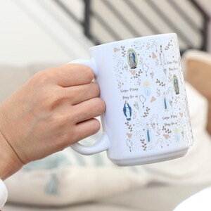 Mug Notre-Dame de Fatima, Mug catholique, Mug marial, Tasse de 325 ml, Mug à café marial catholique, Prière du Je vous salue Marie, Tasse de 445 ml, Cadeau catholique, Guadalupe image 17