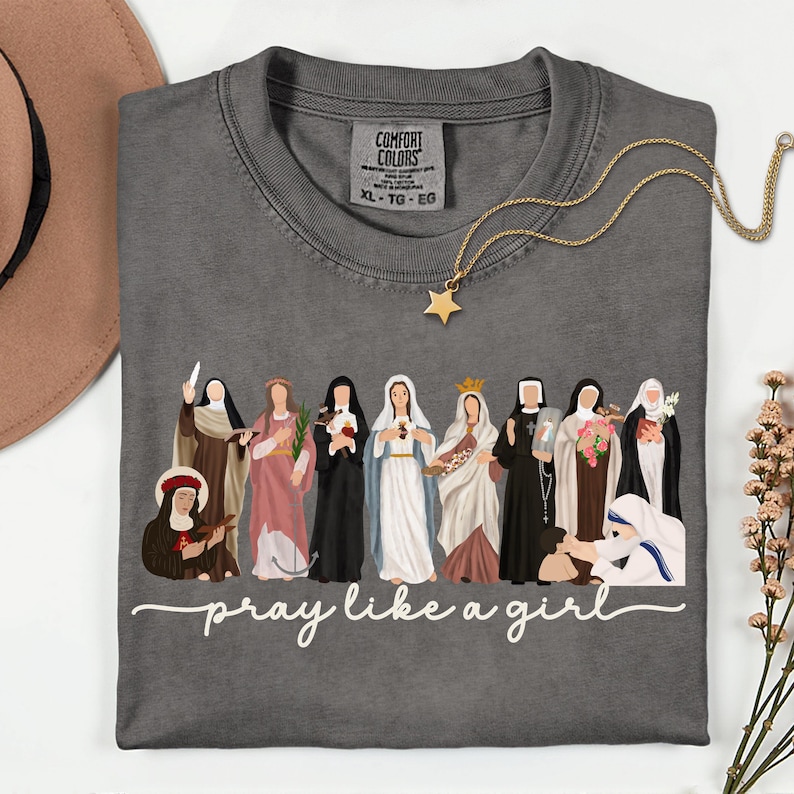 Comfort Colors® katolsk helgon be som en flicka kristen t-shirt, marian kors t-shirt, katolsk helgon t-shirt, gåva för kvinnor, kristen t-shirt bild 16