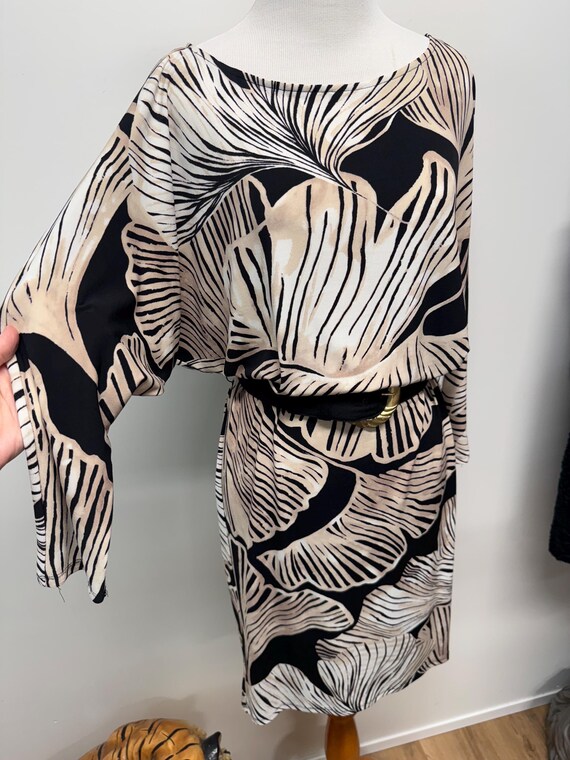Vintage 00s Y2K Donna Morgan Bat Wing Large Scale Print Stretchy Dress  Ginkgo Leaf Print - Etsy New Zealand