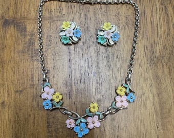 Vintage 50s dainty painted metal and plastic clip on earrings and necklace set