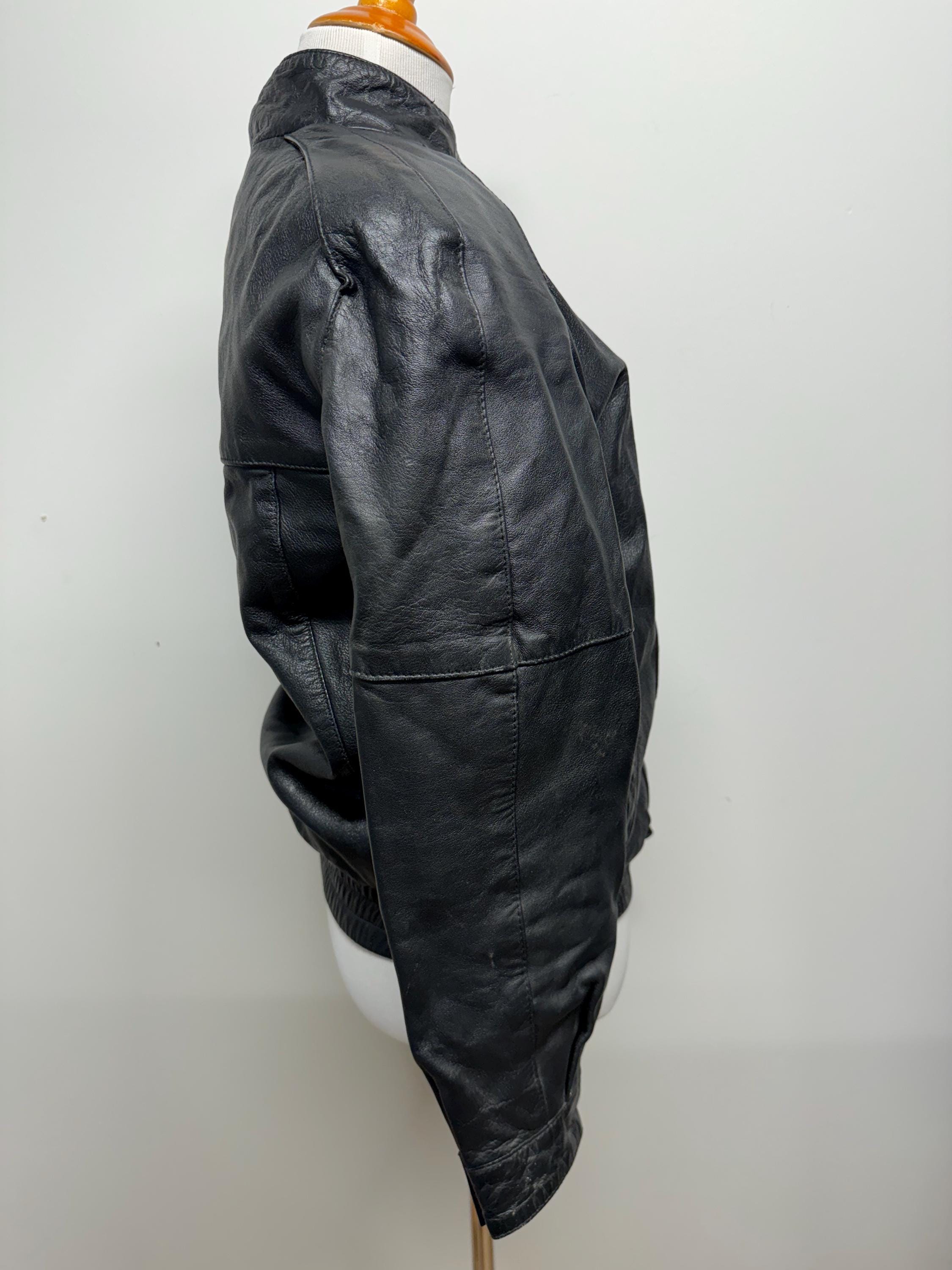 Vintage 80s 90s Classic Bomber Style Leather Jacket Biker Chick