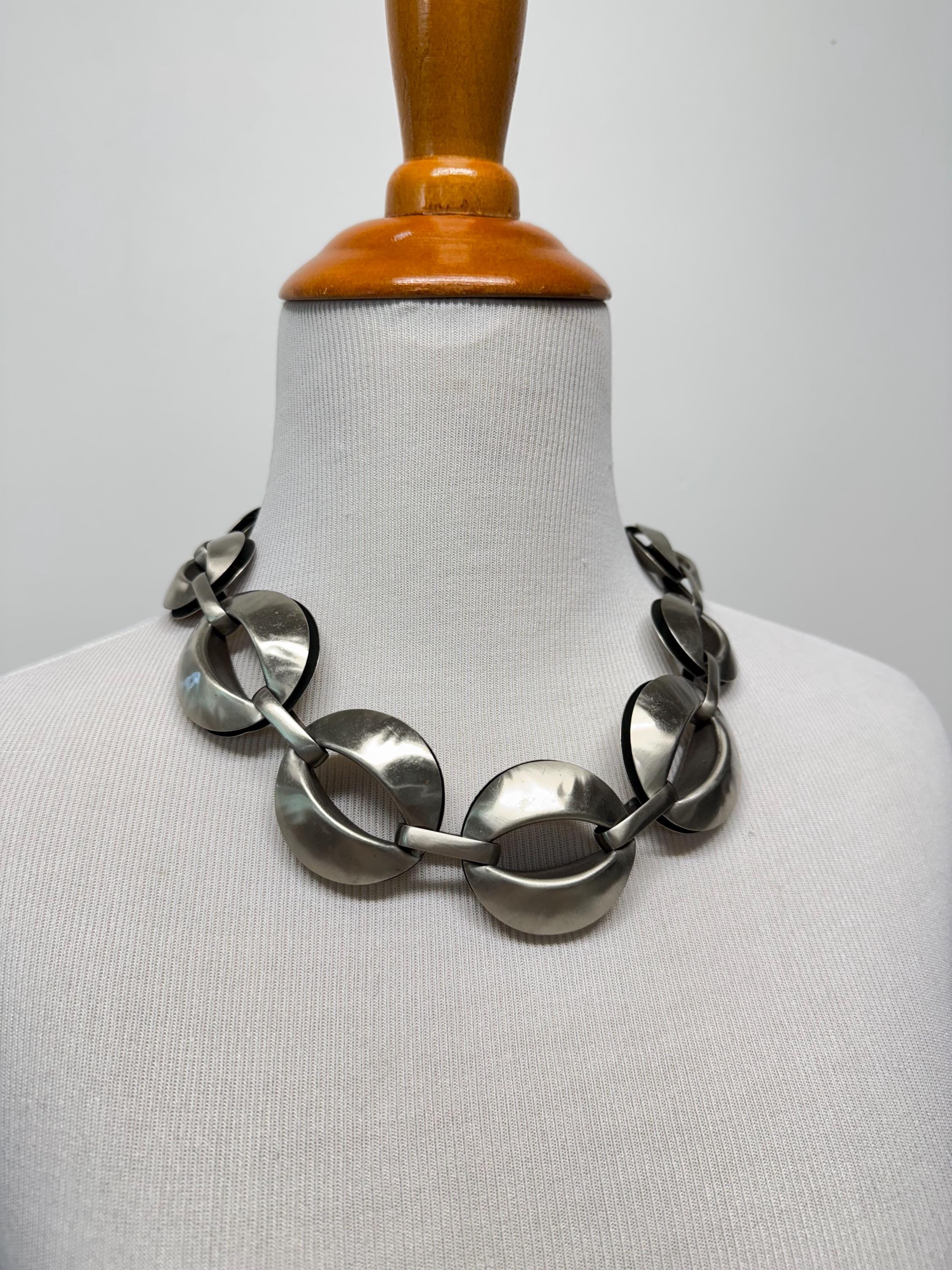 Vintage 70s 80s Silver Tone Chunky Chain Necklace Choker Style