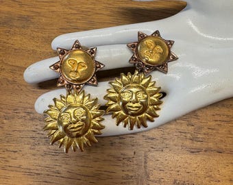 Vintage 80s 90s gold sun and moon face dangling clip on earrings