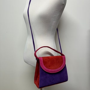 Vintage 80s 90s multicolored suede Leather color clock Purse with top handle and crossbody strap image 2