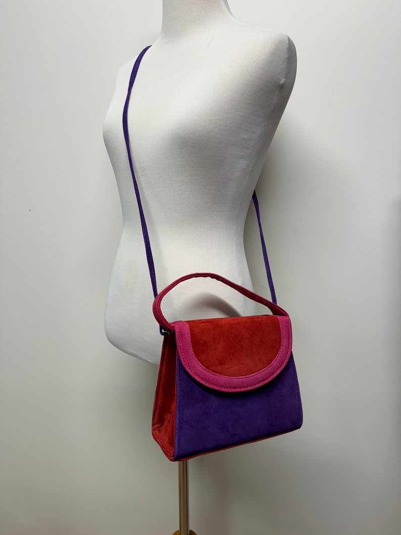 Vintage 80s 90s multicolored suede Leather color clock Purse with top handle and crossbody strap image 2