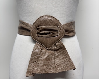 Vintage 1980s 1990s Ostrich Leather Belt Beige Exotic Design  display picture 2