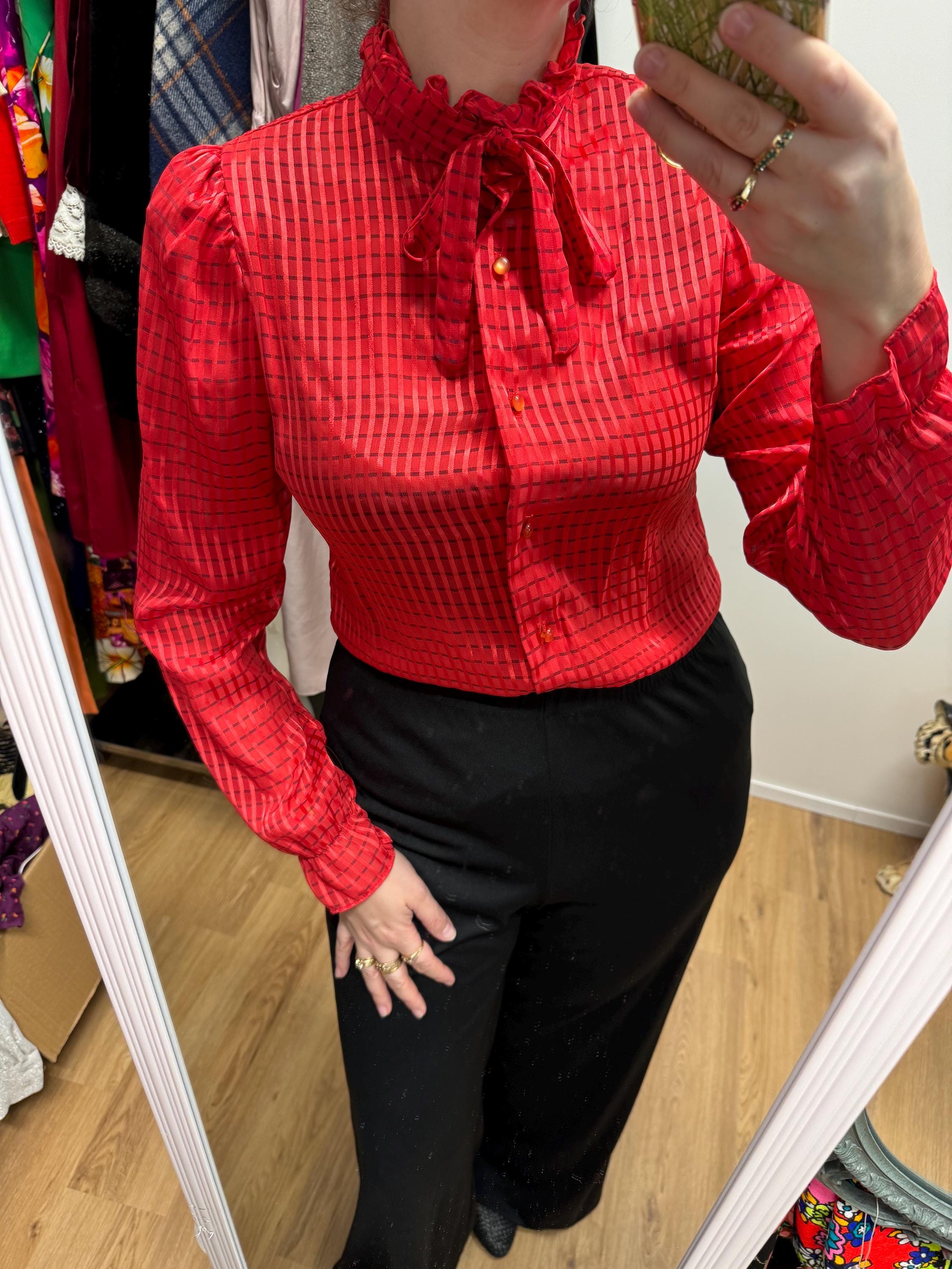 トップス 1940s~1950s Romanian Blouse Red 1940s~1950s Romanian Blouse Red - メルカリ