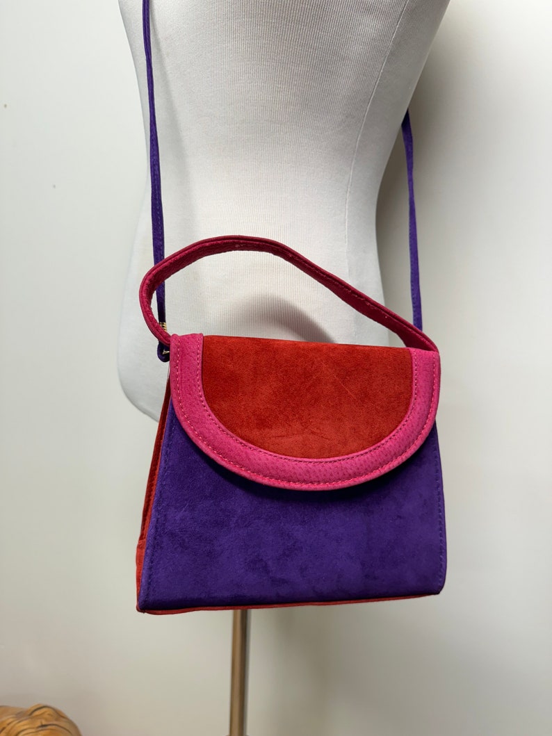 Vintage 80s 90s multicolored suede Leather color clock Purse with top handle and crossbody strap image 3