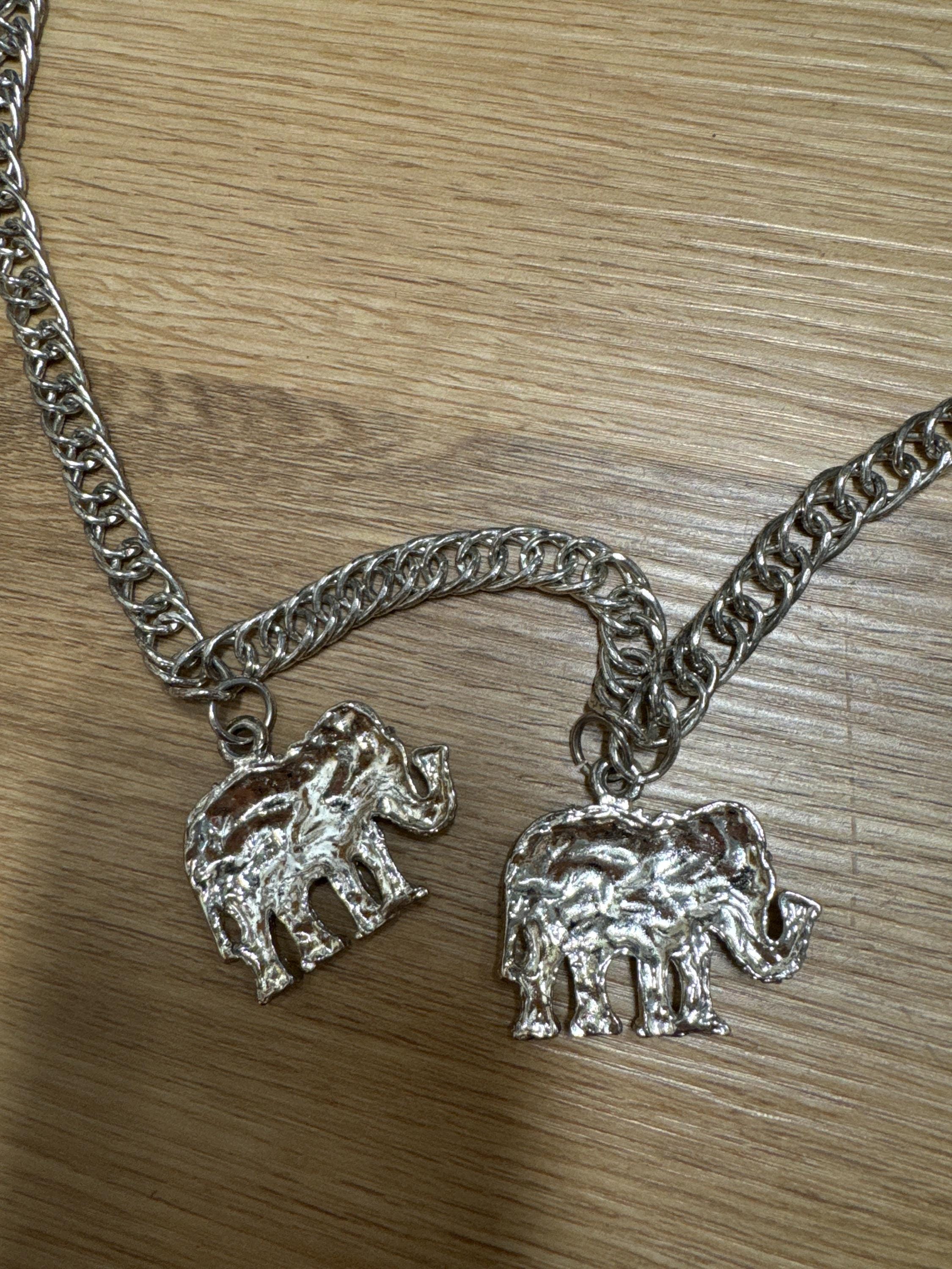 Vintage 70s 80s Silver Chain Link Belt With Dangling  display picture 3