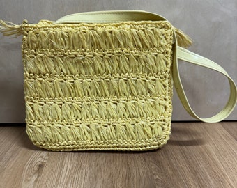 Vintage 60s 70s woven plastic raffia Made in Japan yellow shoulder bag vinyl strap