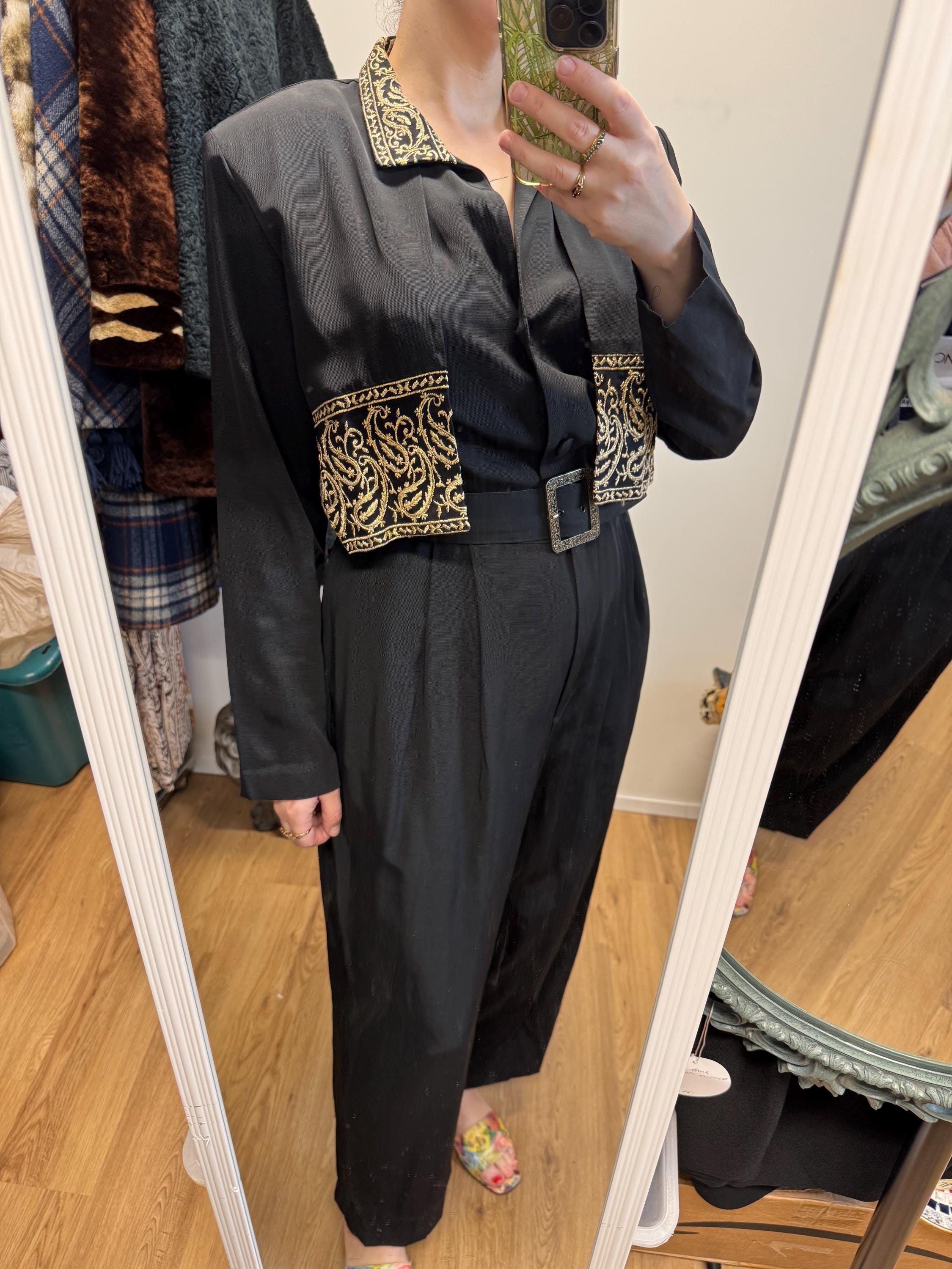 〔Vintage〕90s Black navy Simple suit デカ襟 Vintage 90s GIORGIO ARMANI Le Collezioni Black & Copper