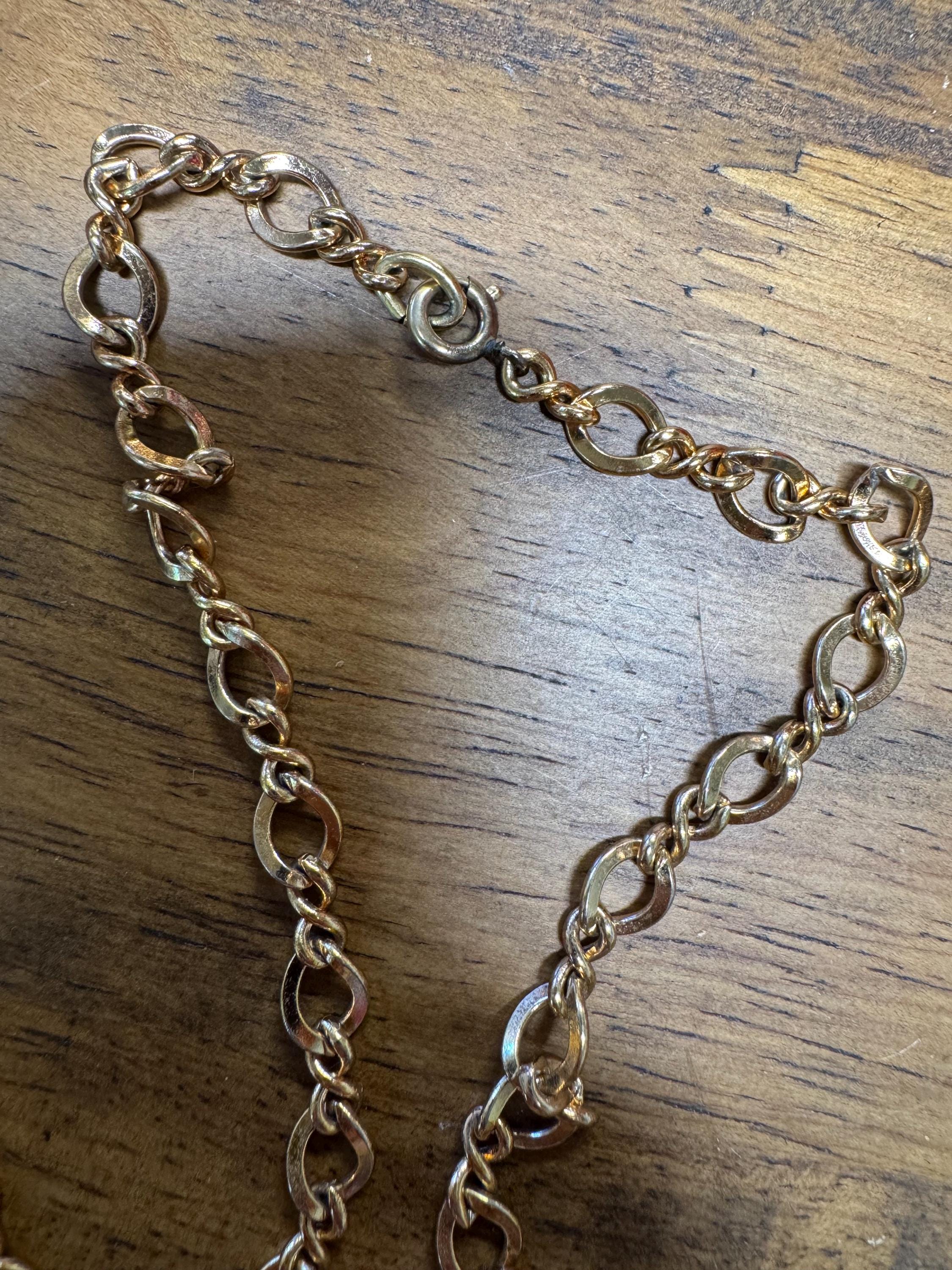 Collier Fantaisie Vintage Métal Doré – Style Rétro – Bijou D'occasion