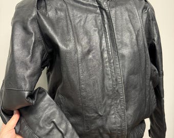 90s Black Leather Bomber Jacket Ladies Vintage Jacket Leather Coat 