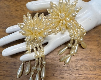 Vintage 80s oversized faux pearls plastic bead dangling earrings huge beaded earrings