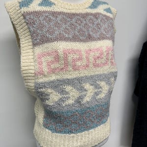 Vintage 70s early 80s Counterparts chunky knit sweater vest  hand knit wool vest