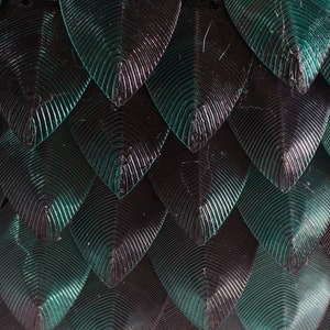 Dragon / Snake Scales - Medium - Dual-Tone Green & Black