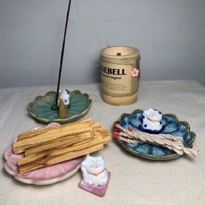 Japanese Handmade Tiny Lucky Cat Ceramic Incense Holder with Matching Plate / Japanese Ceramic Incense Holder Set / Meditation Gifts