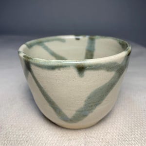130ml - Japanese Seto Ware Handmade Zen Style Olive Green Abstract Lines Painting Stoneware Cup / Classic Japanese Tea Cup / Made in Japan