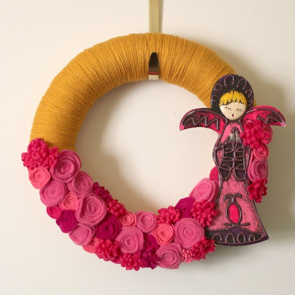 HOLD FOR NORMA - Pink Angel Wreath, Retro Yarn and Felt Wreath, 14 inch size - Ready to Ship