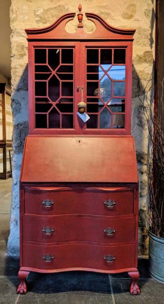 Vintage Secretary Desk With Hutch / Pin On British Design ...