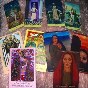 divine feminine reading + gentle spellwork