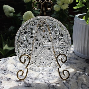Vintage Indiana Glass 3-Part Round Relish Dish – Daisy and Button Pattern – Clear Pressed Glass – 7&quot; Diameter