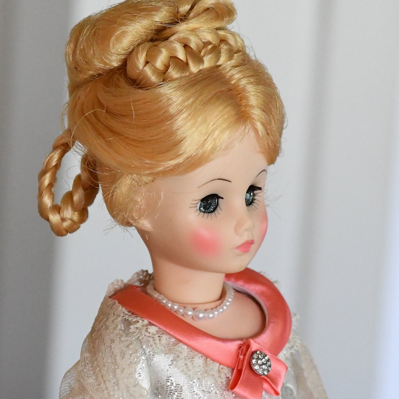 Madame Alexander - Julia Grant Doll