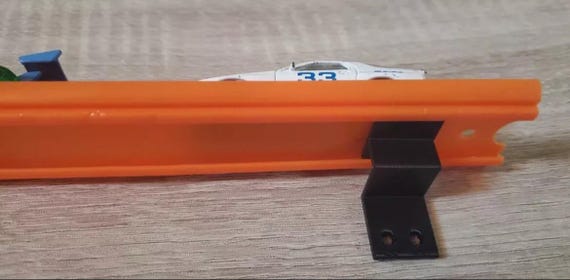 2-lane Wall Mounted Turn for Hot Wheels Tracks - Toy Car Track
