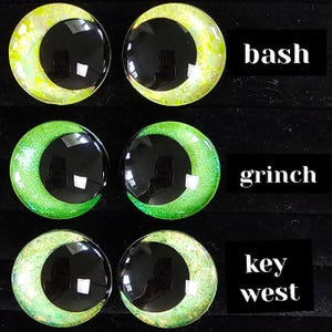 Olhos de segurança com glitter pintados à mão para bichinhos de crochê - Kit com 3 unidades para montar o seu próprio conjunto em tons vibrantes de verde. imagem 3