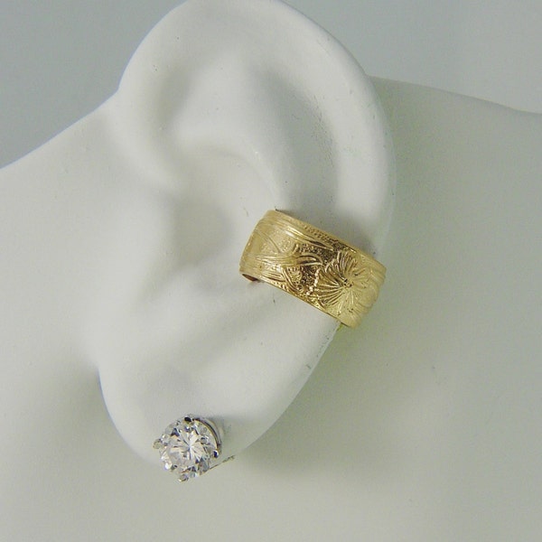 POST Conch Earring, Cartilage Piercing, 14K Gold Filled Ear Cuff for Conch Piercing,  Hex Hoop Earring, Gauge Piercing, Wide Floral E5XGFP