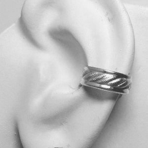 Ear Cuff Sterling Silver Ear Band Non-pierced Cartilage Wrap Earring Fake Conch No Piercing Cuff Earring Simple Ear Cuff Ribbed E114SS image 1