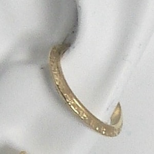 POST Conch Piercing, Cartilage Earring, Post Pierced Ear Cuff, Gauge Piercing, Middle Ear Piercing, Cartilage Ring, Gold Triangle EPTGFPOST