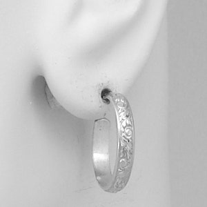 Hoop EARRINGS, Sterling Silver Post Earrings, Post Round Earrings,  Handmade Edge Floral Medium Hoop Earrings Medium Silver Hoops EHEFL20D