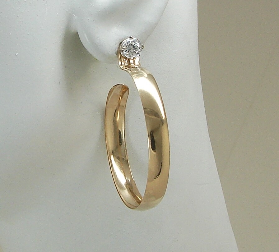 Women's 4mm Glitter Diamond Cut 14k Gold Filled Medium Large Round Hoop Earrings