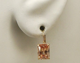 14K Solid Gold Champagne Topaz Rectangle Fixed Gemstone Lever Back Earrings, Drop European Earring Style Secure Spring Closure 14KCHT8X6RFLB