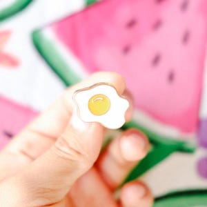 Fried Egg Enamel Pin — Cute Food Lapel Pin, Breakfast Pin Badge, Colorful, Foodie Gift, Backpack/Apron Accessory, make breakfast lover smile