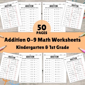 Könnte beinhalten: Eine Sammlung von 50 Arbeitsblättern zum Addieren für Kindergarten- und Grundschulkinder. Jedes Arbeitsblatt enthält Additionsaufgaben mit Platz zum Eintragen der Antworten. Die Arbeitsblätter sind auf weißem Papier gedruckt.