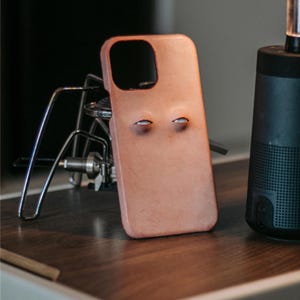 Kundenspezifische Lederne Telefon-Hülle,kundenspezifische handgemachte Telefon-Hülle,3D Augen iPhone Fall,echtes Leder-Evil Eyes Phone Case