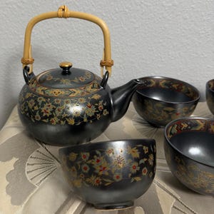 Japanese Ogura Pottery Tea Set