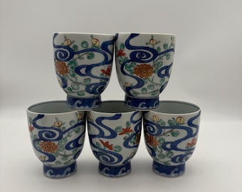 Tazas de té de porcelana japonesa pintadas a mano