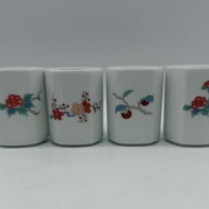 Vintage Arita Ware Hexagonal Sake Cups Set of 4 Kosen Kiln Porcelain Ochoko Yunomi - Kakiemon Style Botanical & Persimmon Pattern