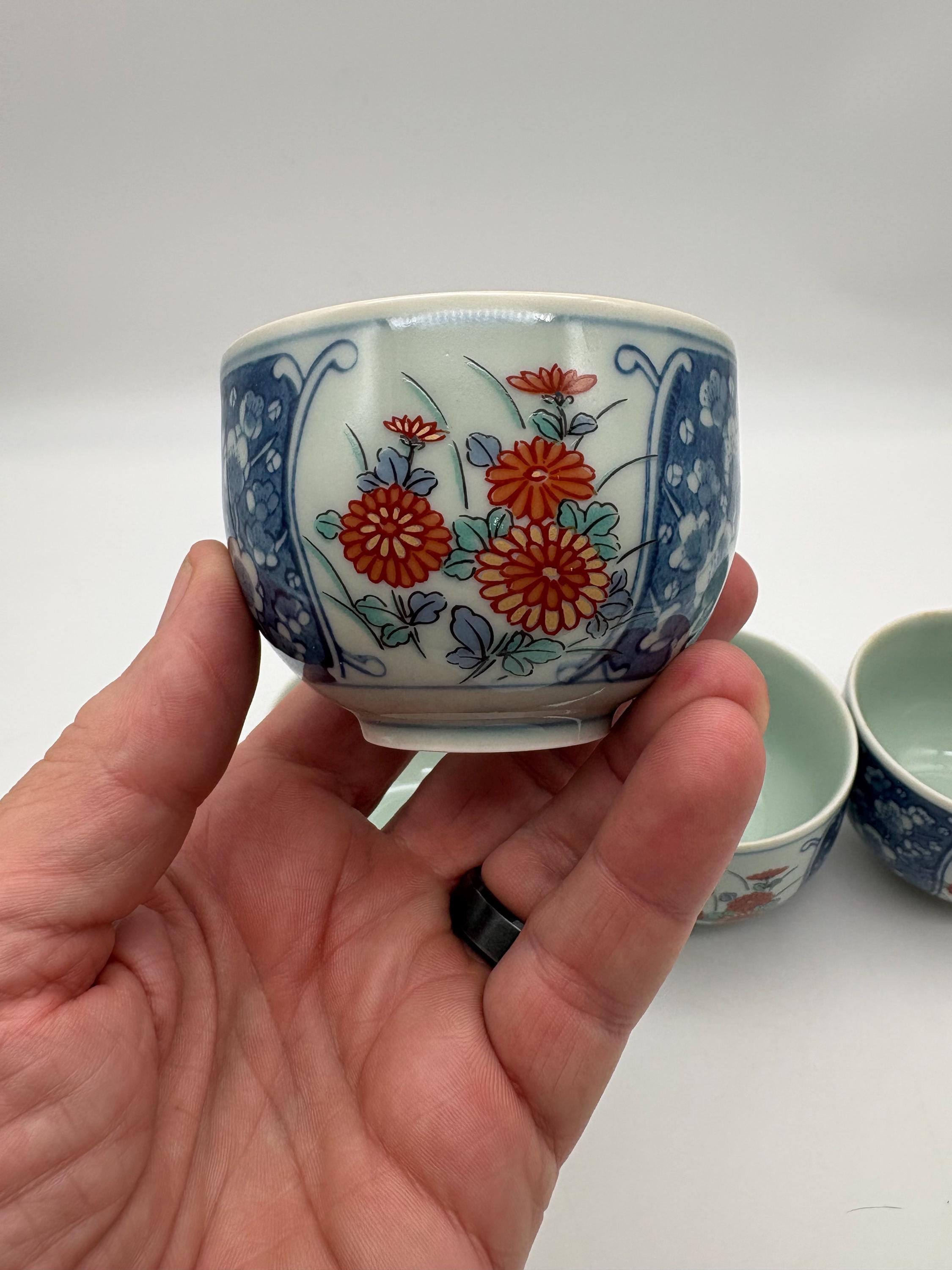 日本の青と白の花模様のティーカップ - Etsy 日本