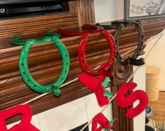 Horseshoe Stocking hanger