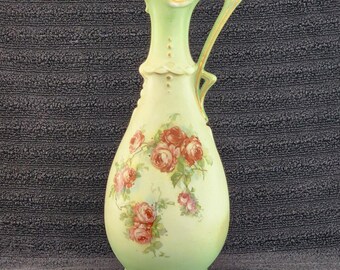 アンティーク ビクトリア朝の花瓶 壷 水差し - バラの入った翡翠