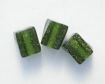 10 Vintage Confetti Lucite Beads Emerald Green Gold Glitter